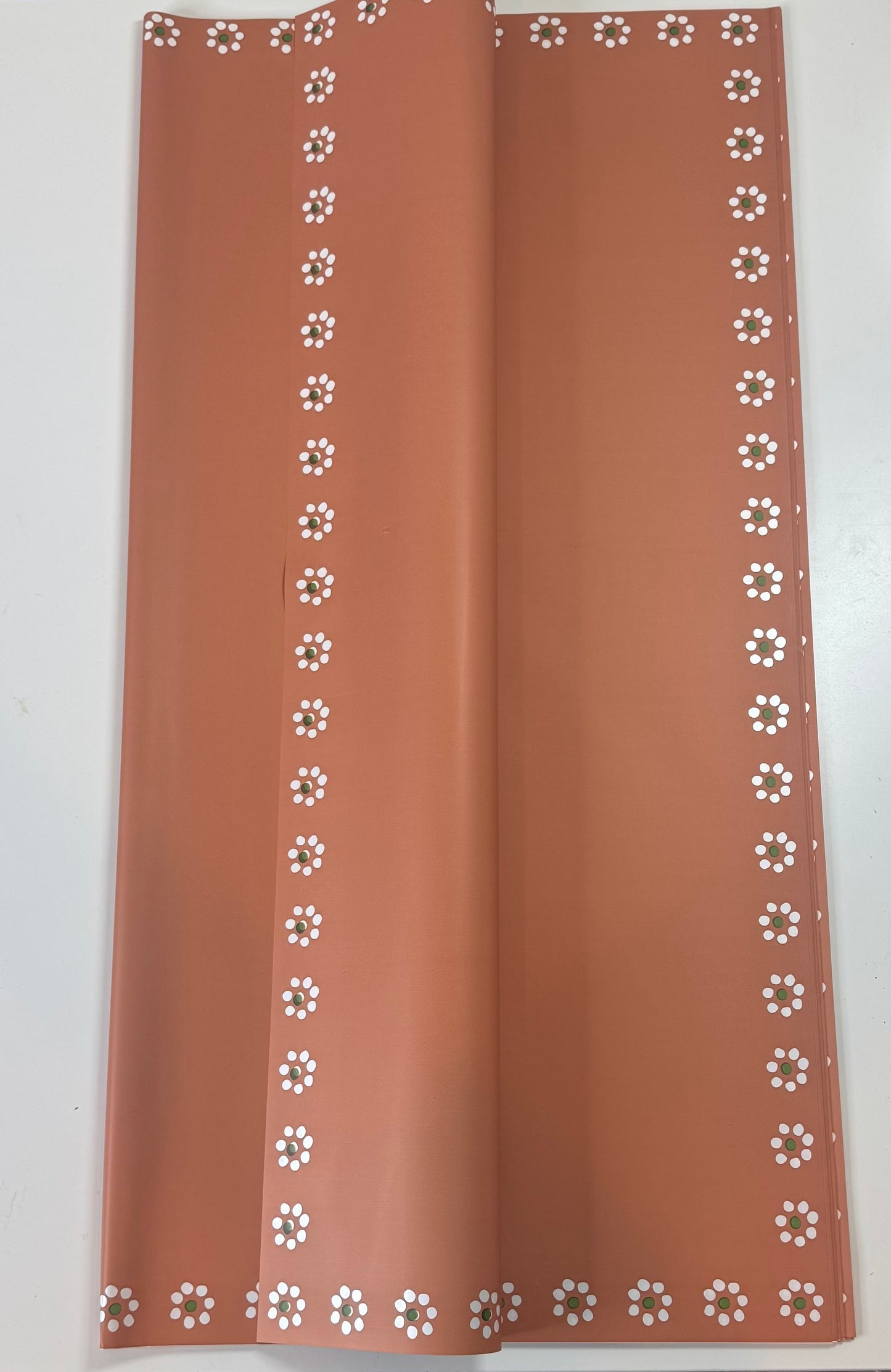 Barro Flower Solid Wrapping Paper